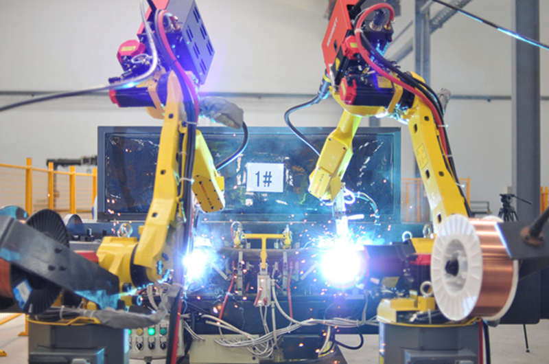 What is the significance of applying intelligent welding robot in enterprises?